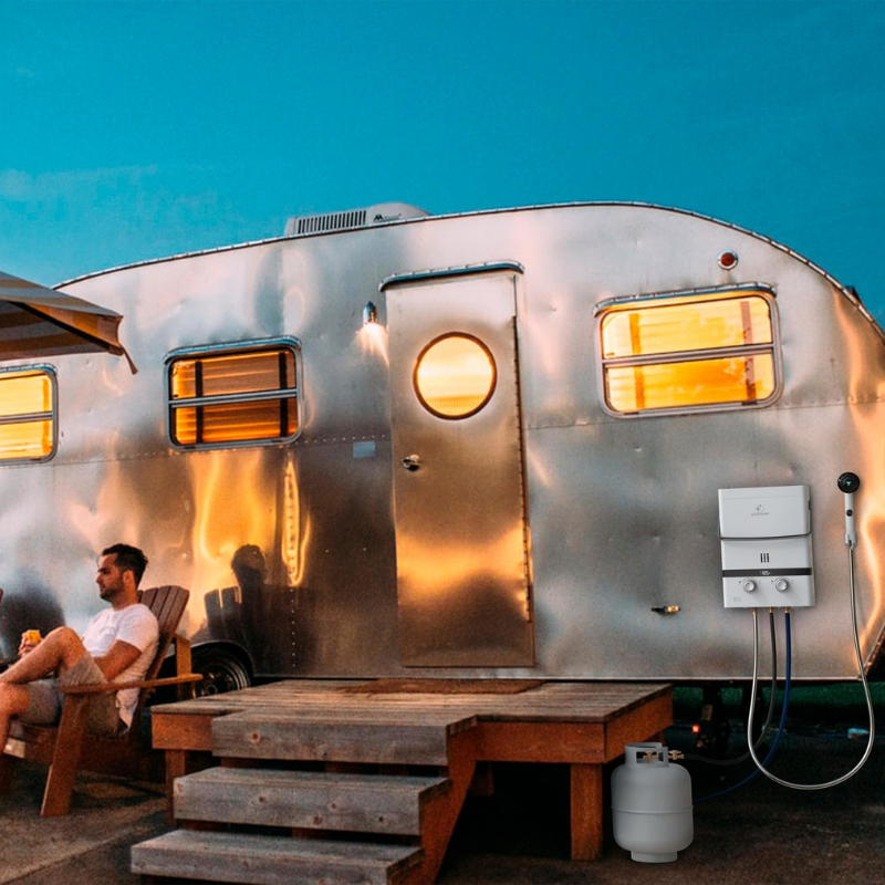 Eccotemp Luxe water heater hooked to a trailer