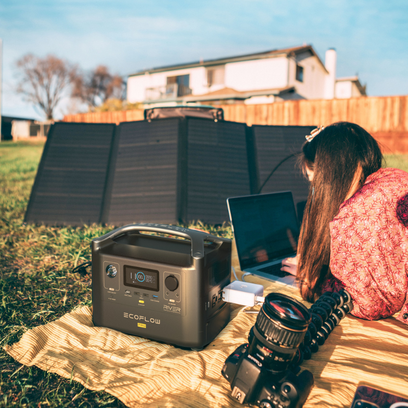 EcoFlow Portable 110W Solar Panel - EFSOLAR110N in a backyard